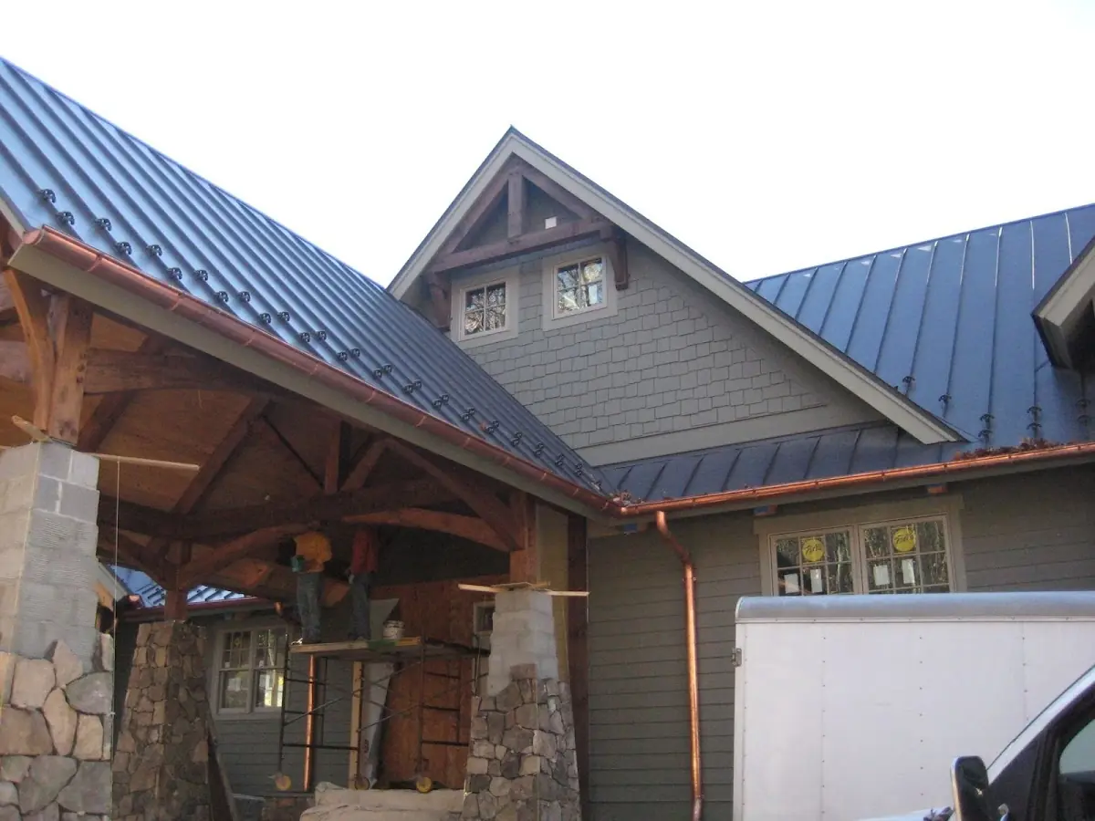 Craftsman Roofing team delivering quality roofing work in North Shore Acres